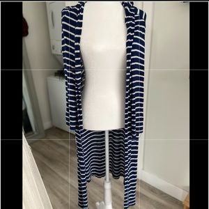 Long Sweater with hood